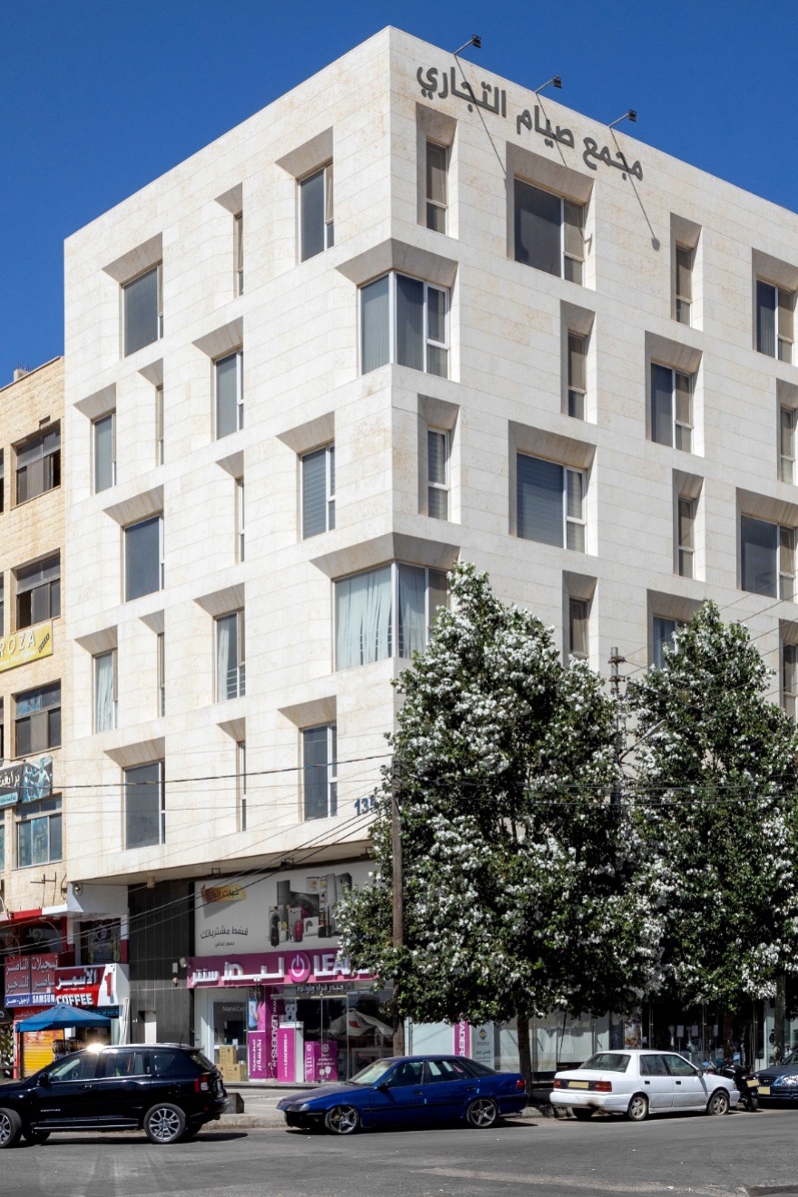 Siam Commercial Complex - Image 1